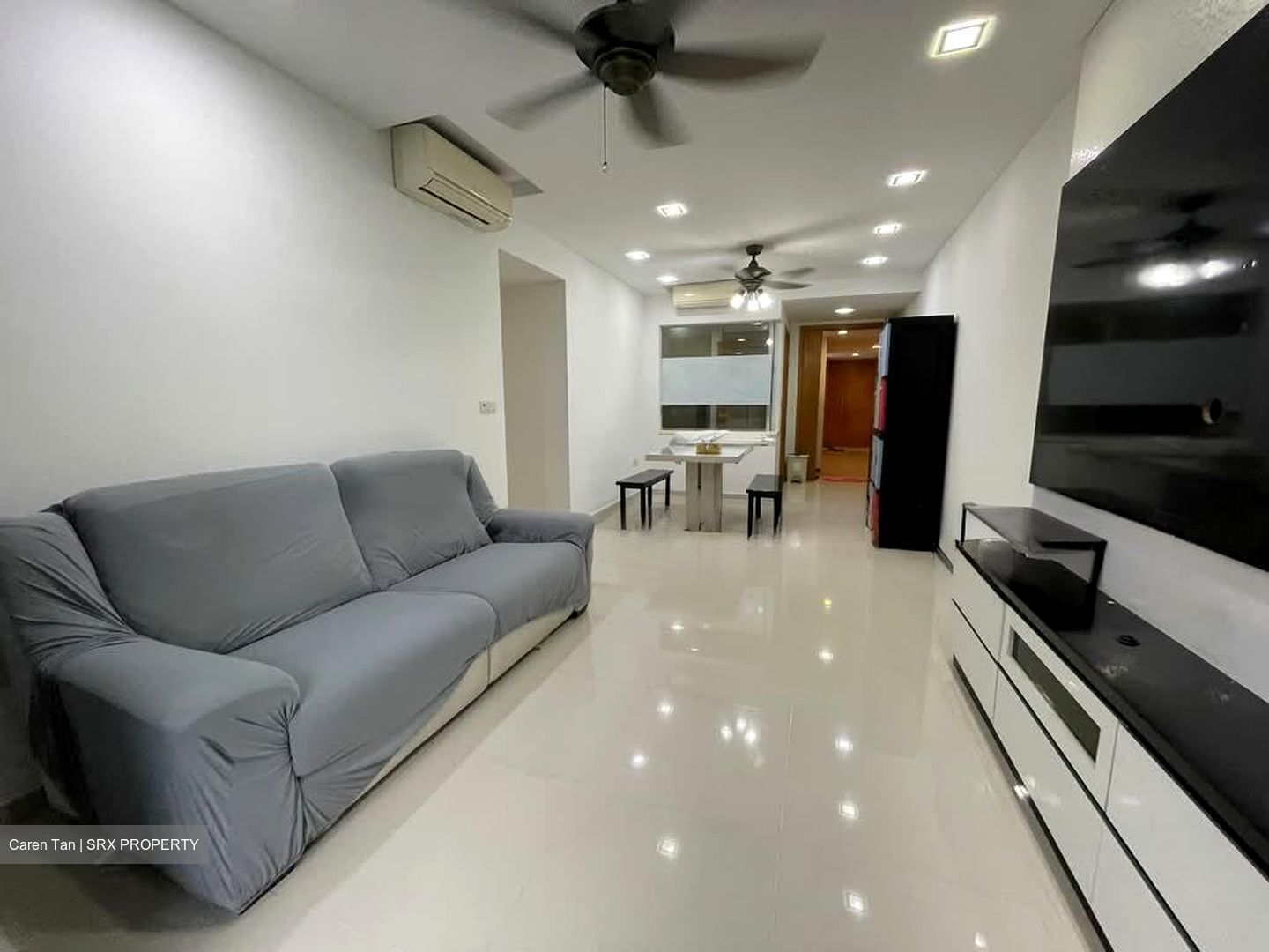 Prive (D19), Condominium #566327121